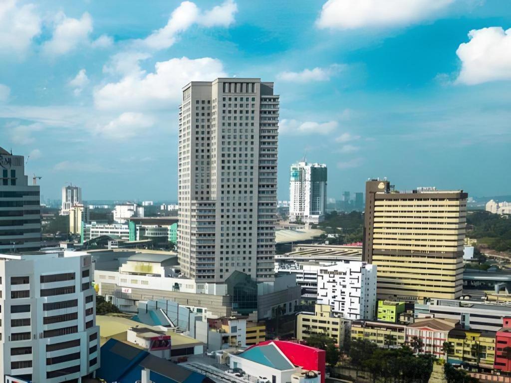 S Bee Hotel Johor Bahru Kültér fotó